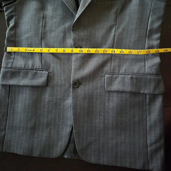 Burberry London Wool Pinstripe Blazer Charcoal Grey, Classic Suit Jacket - Picture 11 of 13